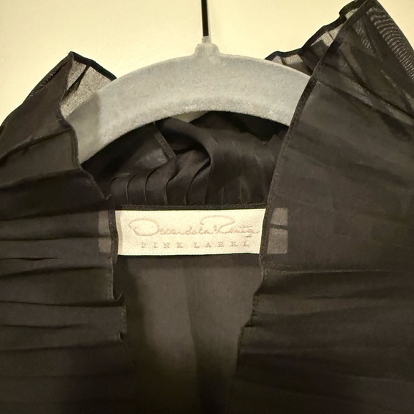 Vintage Oscar de la Renta blouse - Picture 3 of 5